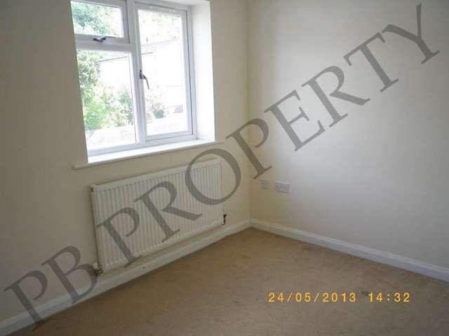  Image of 2 bedroom Semi-Detached house to rent in Bryn Morgrug Alltwen Pontardawe Swansea SA8 at Brynmorgrug Alltwen Pontardawe, SA8 3DG