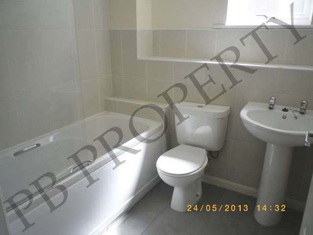  Image of 2 bedroom Semi-Detached house to rent in Bryn Morgrug Alltwen Pontardawe Swansea SA8 at Brynmorgrug Alltwen Pontardawe, SA8 3DG