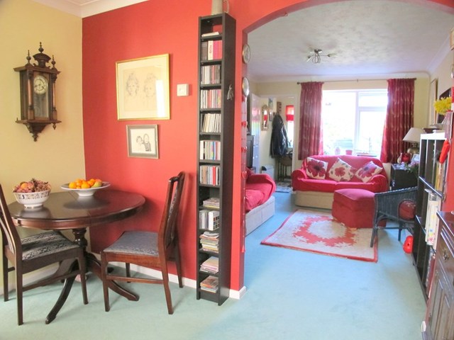  Image of 3 bedroom Detached house for sale in Bullfinch Court Lee-on-the-Solent PO13 at Bullfinch Court  LEE ON THE SOLENT, PO13 8LQ