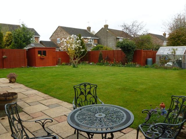  Image of 4 bedroom Detached house for sale in Bunyan Close Tring HP23 at Bunyan Close  Tring, HP23 5PS