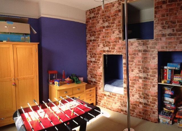  Image of 4 bedroom Detached house for sale in Butt Lane Hinckley LE10 at Butt Lane  Hinckley, LE10 1LD