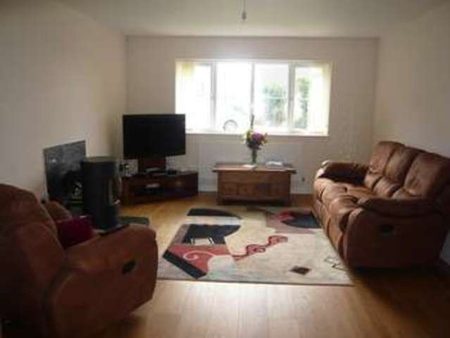  Image of 4 bedroom Detached house for sale in South Cornelly Bridgend CF33 at Lamb Row  Bridgend, CF33 4RH