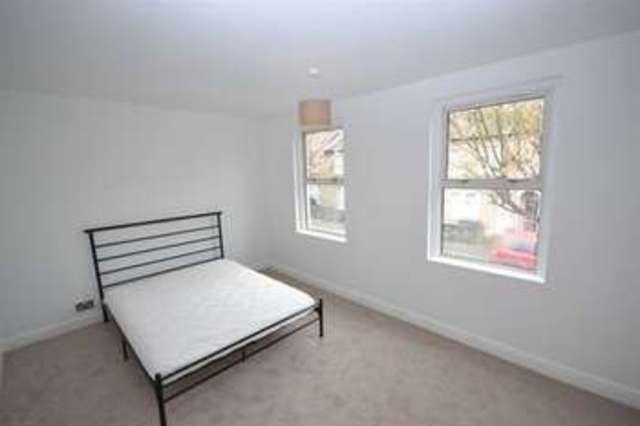  Image of 2 bedroom Terraced house for sale in Byron Road London E10 at London, E10 5DT