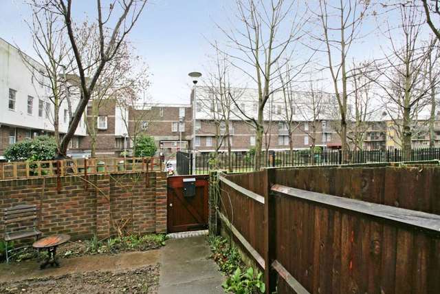  Image of 2 bedroom Maisonette for sale in Caldy Walk London N1 at Caldy Walk Islington London, N1 2QR