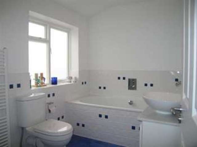  Image of 5 bedroom Terraced house to rent in Camborne Road London SW18 at Wandsworth, SW18 4BH