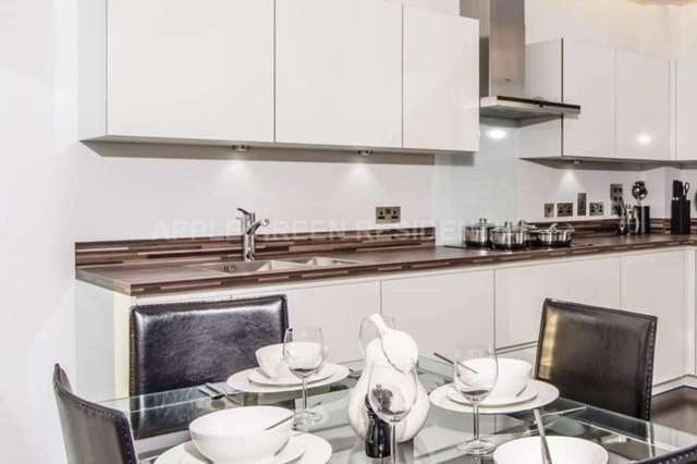  Image of 2 bedroom Apartment to rent in Camden Road London NW1 at Camden Road Camden Town London, NW1 9LR