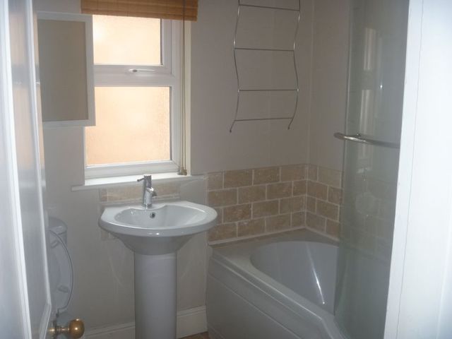  Image of 3 bedroom Semi-Detached house to rent in Campbell Street Gainsborough DN21 at Campbell Street  Gainsborough, DN21 2PH
