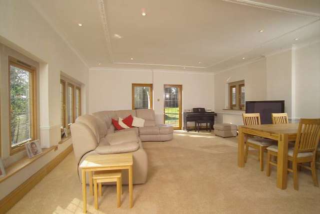  Image of 5 bedroom Detached house for sale in Arrowsmith Road Wimborne BH21 at Arrowsmith Road  Wimborne, BH21 3BD