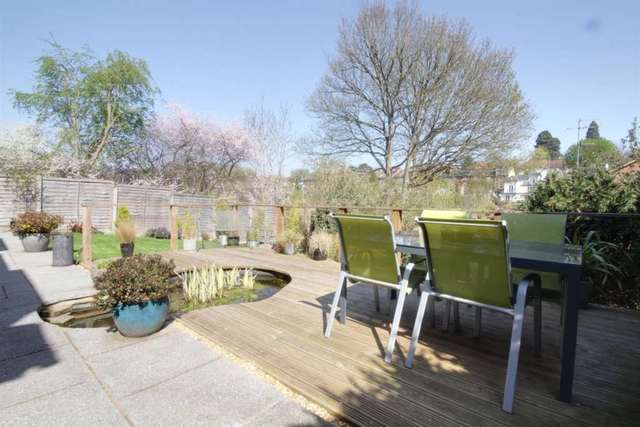  Image of 5 bedroom Detached house for sale in Cardy Road Hemel Hempstead HP1 at Cardy Road Boxmoor Hemel Hempstead, HP1 1SQ