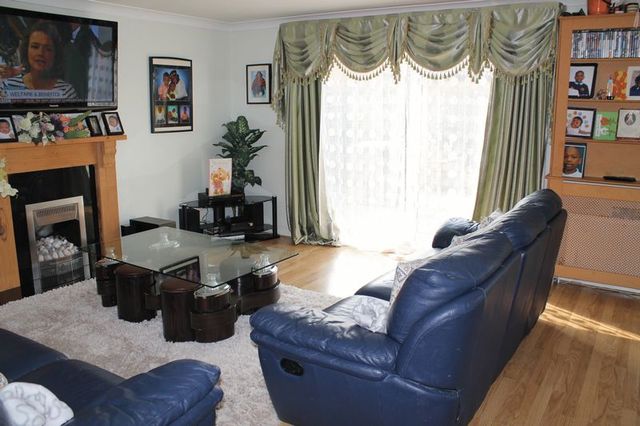  Image of 4 bedroom Detached house for sale in Carnegie Close Enfield EN3 at Carnegie Close  Enfield, EN3 6XX