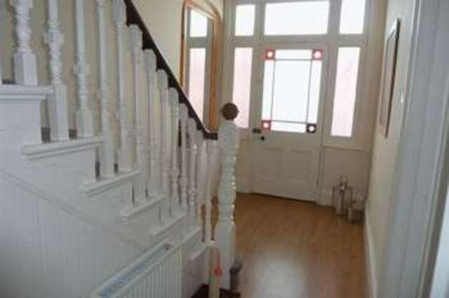 Image of 5 bedroom Terraced house for sale in Elmsleigh Road Paignton TQ4 at Elmsleigh Road  Paignton, TQ4 5AU