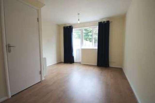  Image of 2 bedroom Property to rent in Cephas Street London E1 at Cephas Street  London, E1 4AX