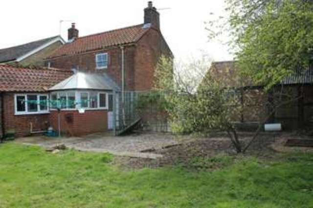  Image of 2 bedroom Detached house for sale in Chapel Road Halvergate Norwich NR13 at Halvergate Norwich Halvergate, NR13 3QA