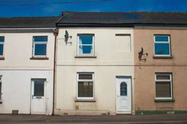  Image of 2 bedroom Terraced house for sale in Charlotte Street Crediton EX17 at Charlotte Street  Crediton, EX17 3BB