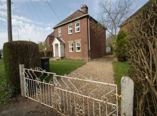  Image of 3 bedroom Detached house for sale in Charlton Charlton Andover SP10 at Charlton Andover, SP10 4AH