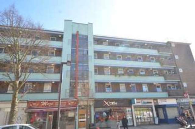  Image of 2 bedroom Apartment to rent in Roman Road London E2 at Roman Road  Bethnal Green, E2 0SA