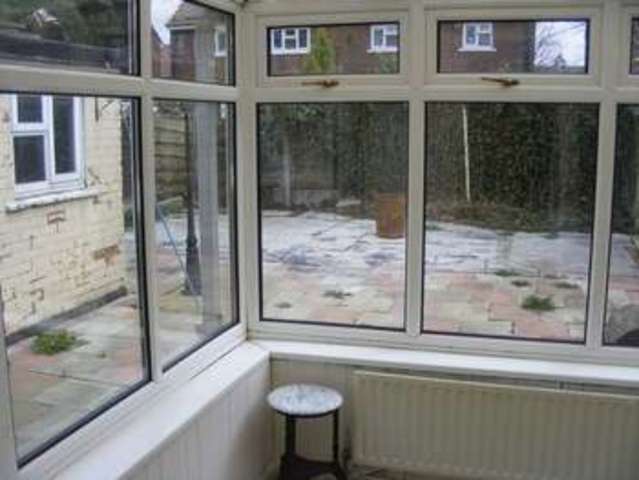  Image of 3 bedroom Terraced house to rent in Chatley Road Eccles Manchester M30 at Chatley Road Eccles Eccles, M30 7PD