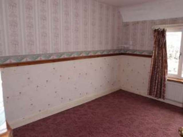  Image of 3 bedroom Semi-Detached house to rent in Cherry Road Tipton DY4 at Cherry Road  Tipton, DY4 9RL