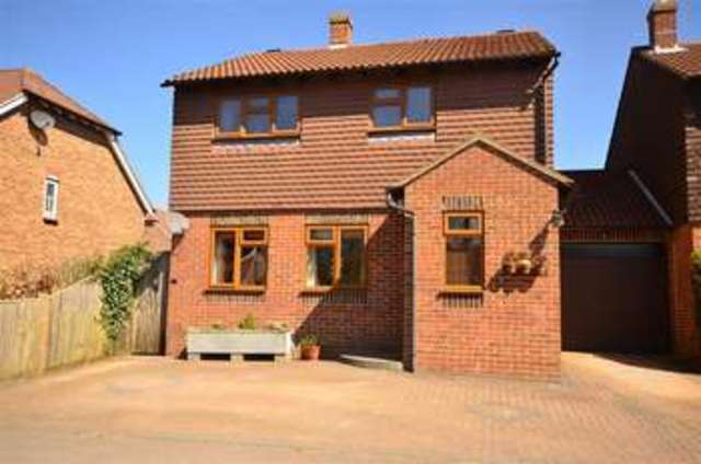  Image of 3 bedroom Detached house for sale in Church Marks Lane East Hoathly Lewes BN8 at East Hoathly East Sussex Lewes, BN8 6EQ