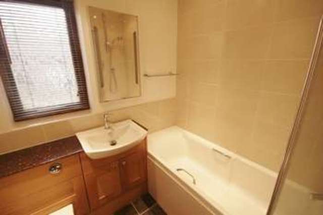  Image of 3 bedroom Detached house to rent in Clare Mead Rowledge Farnham GU10 at Clare Mead Rowledge Farnham, GU10 4BJ
