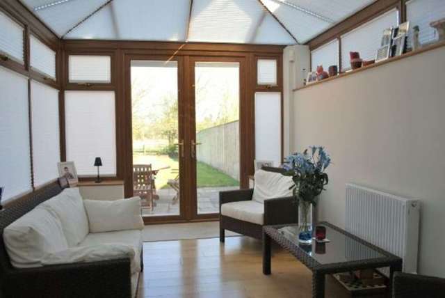  Image of 4 bedroom Detached house for sale in Clares Green Road Spencers Wood Reading RG7 at Clares Green Road  Reading, RG7 1DU