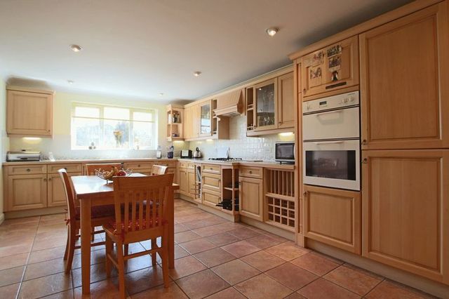  Image of 5 bedroom Property for sale in Claymere Avenue Rochdale OL11 at Claymere Avenue Norden Rochdale, OL11 5WB