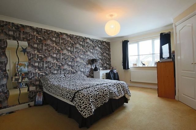  Image of 5 bedroom Property for sale in Claymere Avenue Rochdale OL11 at Claymere Avenue Norden Rochdale, OL11 5WB
