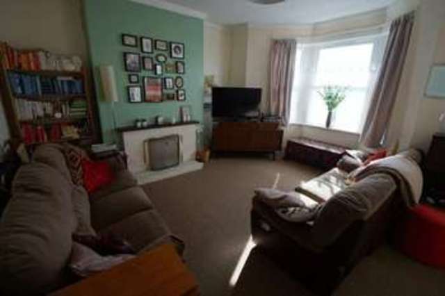  Image of 3 bedroom Flat for sale in Clevedon Road Weston-super-Mare BS23 at Clevedon Road  Weston-Super-Mare, BS23 1DE