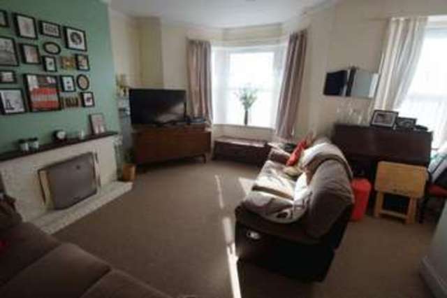  Image of 3 bedroom Flat for sale in Clevedon Road Weston-super-Mare BS23 at Clevedon Road  Weston-Super-Mare, BS23 1DE