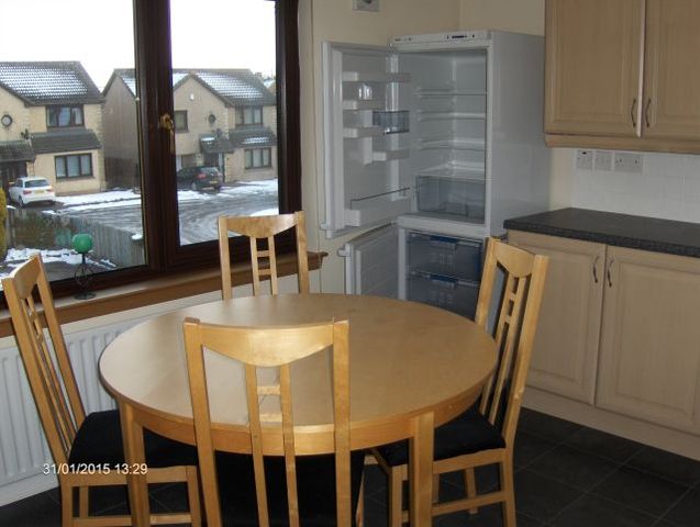  Image of 2 bedroom Flat to rent in Clyde Court Carluke ML8 at Carluke South Lanarkshire South Lanarkshire, ML8 5FG