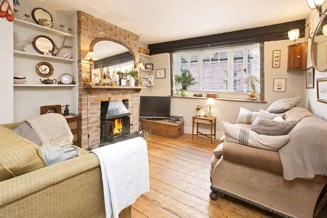  Image of 5 bedroom Town House for sale in Collaford Lane Dartmouth TQ6 at Dartmouth Devon Dartmouth, TQ6 9DJ