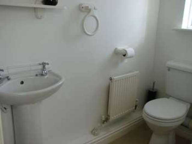  Image of 3 bedroom Detached house to rent in College Green Bodmin PL31 at College Green  Bodmin, PL31 1EA