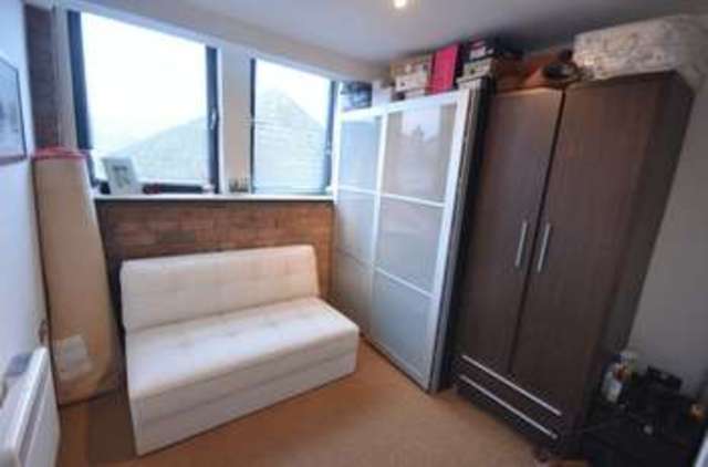  Image of 2 bedroom Flat for sale in Commercial Street Morley Leeds LS27 at Commercial Street Morley Leeds, LS27 8HL
