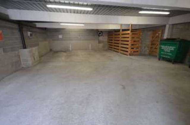  Image of 2 bedroom Flat for sale in Commercial Street Morley Leeds LS27 at Commercial Street Morley Leeds, LS27 8HL