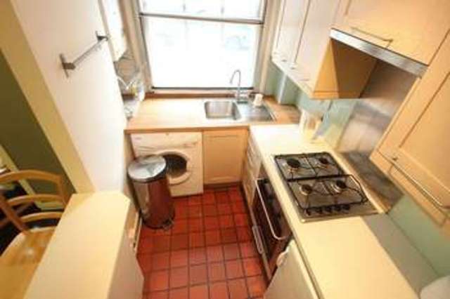  Image of Flat to rent in Commercial Street London E1 at Commercial Street  London, E1 6EB