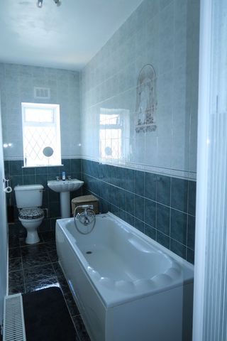  Image of 2 bedroom Terraced house for sale in Common Lane East Ardsley Wakefield WF3 at Common Lane East Ardsley Wakefield, WF3 2EL