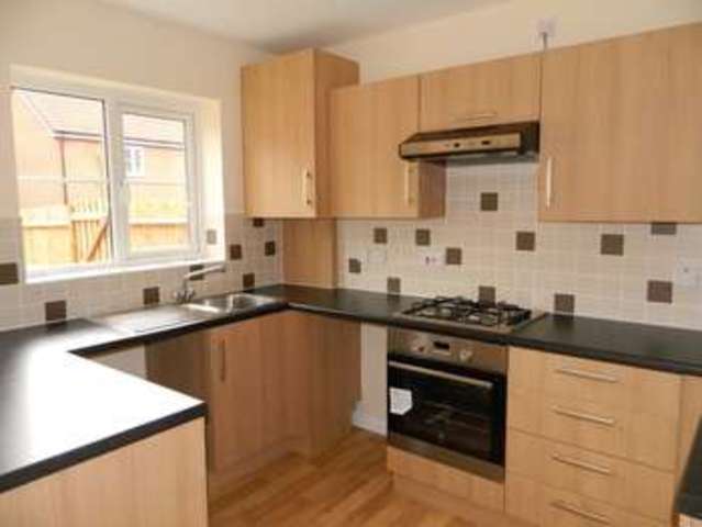  Image of 3 bedroom Terraced house to rent in Connemara Street Bridgwater TA6 at Connemara Street  Bridgwater, TA6 6WZ