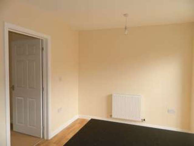  Image of 3 bedroom Terraced house to rent in Connemara Street Bridgwater TA6 at Connemara Street  Bridgwater, TA6 6WZ