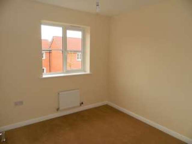  Image of 3 bedroom Terraced house to rent in Connemara Street Bridgwater TA6 at Connemara Street  Bridgwater, TA6 6WZ