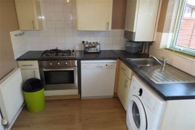  Image of 2 bedroom Terraced house to rent in Corbyn Shaw Road King