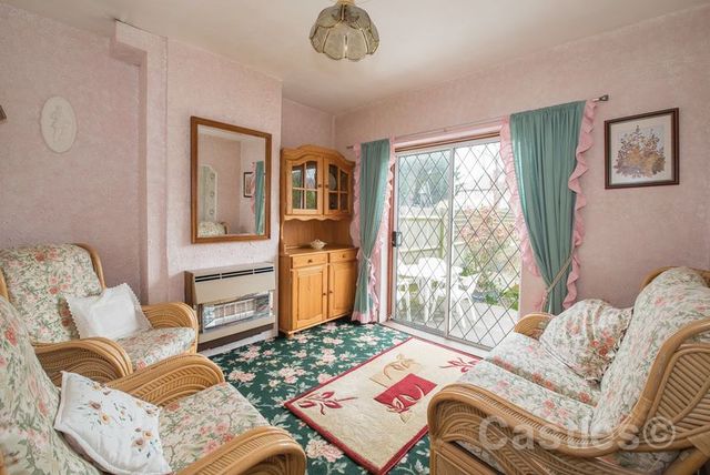  Image of 3 bedroom Terraced house for sale in Croxford Gardens London N22 at Croxford Gardens Wood Green London, N22 5QU
