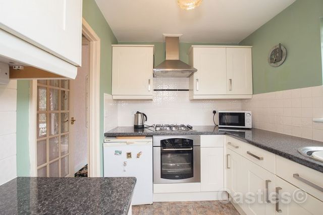  Image of 3 bedroom Terraced house for sale in Croxford Gardens London N22 at Croxford Gardens Wood Green London, N22 5QU