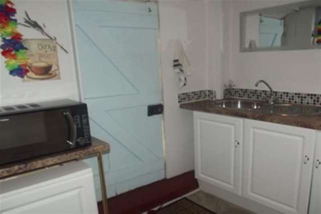  Image of 1 bedroom Detached house to rent in Dane John Canterbury CT1 at Canterbury, CT1 2QU