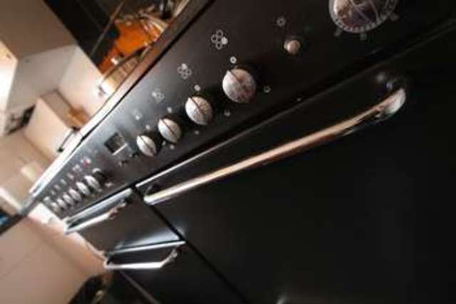  Image of 2 bedroom Flat to rent in Dean Park Road Bournemouth BH1 at Dean Park Road  Bournemouth, BH1 1JA