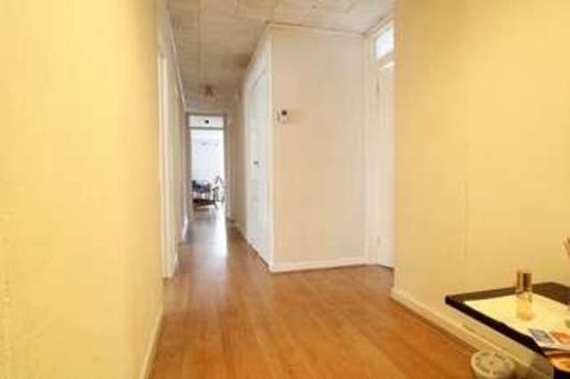  Image of 2 bedroom Flat to rent in Dean Park Road Bournemouth BH1 at Dean Park Road  Bournemouth, BH1 1JA
