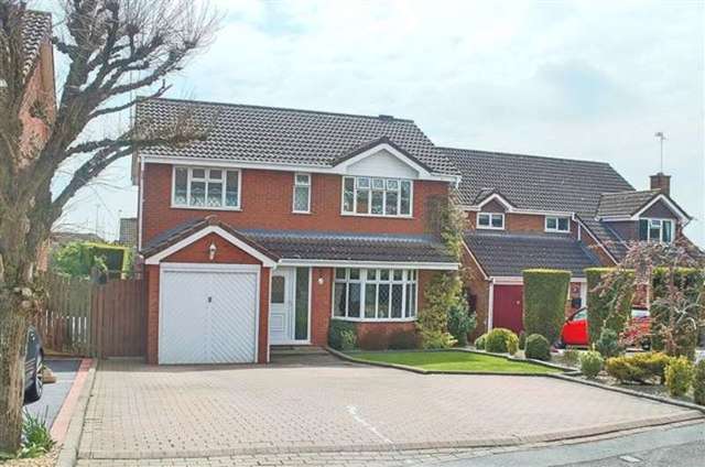 Image of 4 bedroom Detached house for sale in Didcot Close Hunt End Redditch B97 at Didcot Close  Redditch, B97 5UP