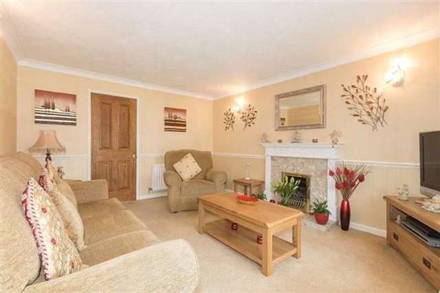  Image of 4 bedroom Detached house for sale in Didcot Close Hunt End Redditch B97 at Didcot Close  Redditch, B97 5UP