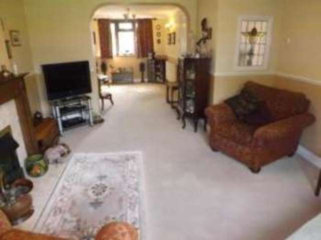  Image of 3 bedroom Detached house for sale in Dinglederry Olney MK46 at Olney Buckinghamshire Olney, MK46 5ET