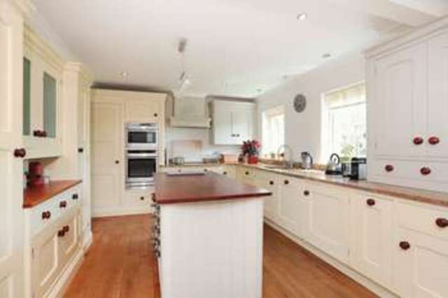  Image of 6 bedroom Detached house for sale in Tyndales Meadow Dinton Salisbury SP3 at Tyndales Meadow Dinton Salisbury, SP3 5HU