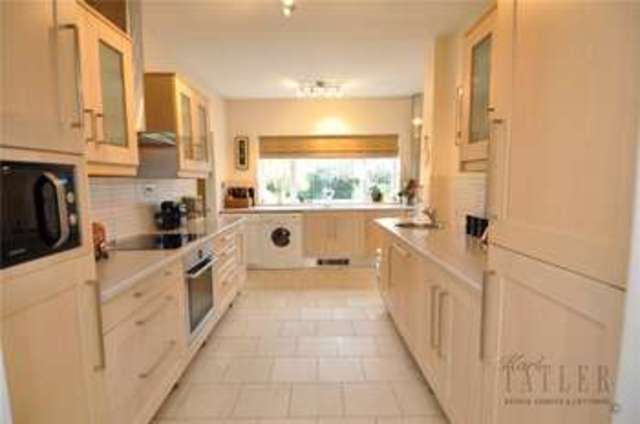  Image of 3 bedroom Detached house for sale in Dunstan Lane Burton Neston CH64 at Burton Wirral Burton, CH64 8TJ